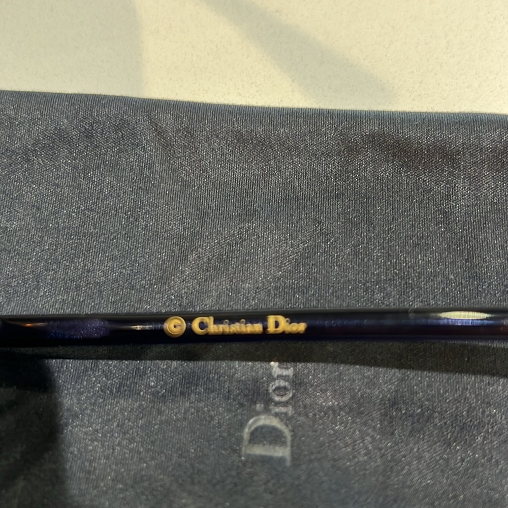 Dior
Dior Blue So Real Round Sunglasses NEW - Picture 7 of 10